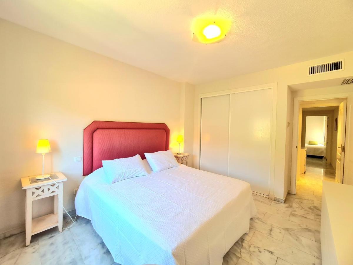 Aa Guest - Reserva De Marbella Golf Course Eco 외부 사진